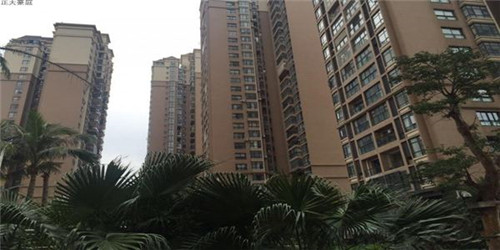 德林酸菜鱼火锅